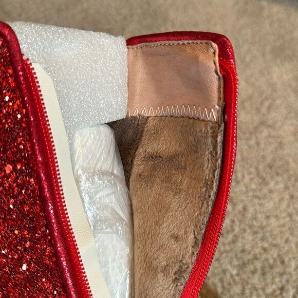 Women’s Red Glitter Covered Sparkly Chunky Heeled Boots Size 7.5 NEW - Picture 11 of 13